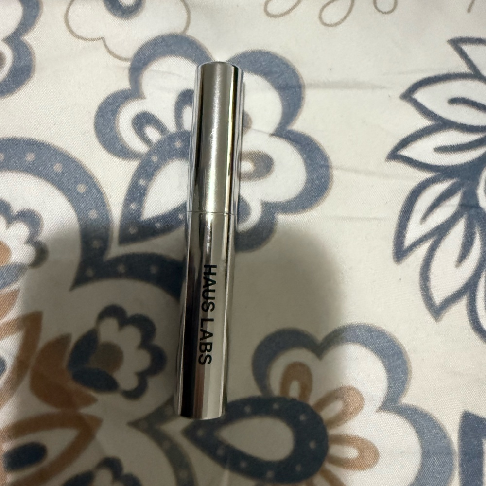Brand new Haus Labs Mini Mascara - Black